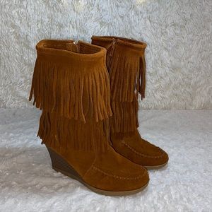 Woman Suede Boots